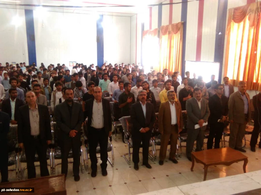 جلسه توجیهی دانشجویان جدیدالورود 4