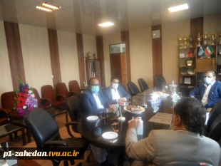 بازدید جناب مهندس حقانی شهردار محترم چابهار بهمراه جناب آقای حوت معاون محترم فرمانداری چابهار از دانشگاه فنی و حرفه ای سیستان و بلوچستان 3