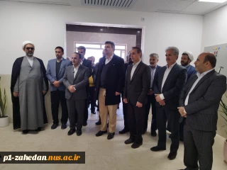 معاون فرهنگی و اجتماعی وزارت علوم در مراسم بازدید از آموزشکده جدیدالتأسیس و خیرساز فنی و حرفه‌ای امام علی (ع) مهریز:
اگر بخواهیم حوزه مهارتی کشور را ارتقا دهیم بایستی آموزش‌های مهارتی مرتبط با بازار کار و اشتغال را تقویت کنیم و برای نیل به این مهم، راهی جز تقویت دانشگاه فنی و حرفه‌ای نداریم.