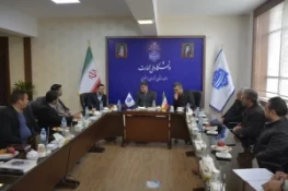 دکتر امین عبدالله‌زاده، مدیرکل دفتر پشتیبانی امور فناوری و نوآوری وزارت علوم، تحقیقات و فناوری:
تمرکز بر آموزش‌های کاربردی و هدایت دانشجویان به سمت مراکز رشد، راهبرد اصلی وزارتخانه در حوزه مهارت‌آفرینی است. 4