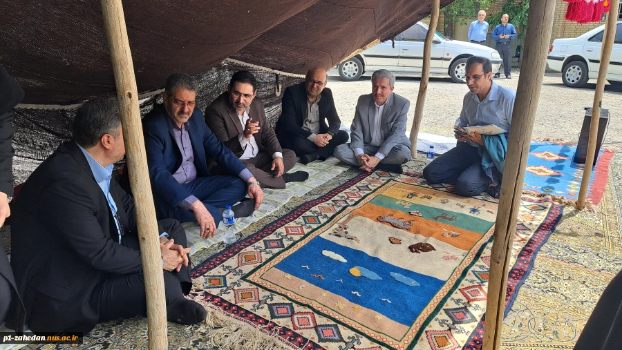 با حضور معاون توسعه اشتغال وزارت تعاون، کار و رفاه اجتماعی آغاز به کار کرد:
هشتمین بازارچه دانشجویی دانشگاه ملی مهارت در دانشکده دکتر شریعتی تهران 5