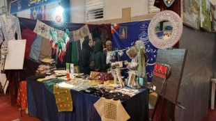 بازدید دکتر محمد قاسمی ریاست دانشگاه ملی مهارت واحد استانی سیستان وبلوچستان از نمایشگاه دستاوردهای دانشجویی  7