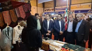 بازدید دکتر شالچی معاونت محترم فرهنگی وزارت علوم، تحقیقات وفناوری و دکتر گنجی رییس صندوق رفاه دانشجویان از غرفه دستاوردهای دانشجویی دانشگاه ملی مهارت واحد استان سیستان وبلوچستان

تهران- دانشکده دختران دکتر شریعتی
9 اردیبهشت ماه 1404
 3