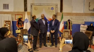بازدید وزیر علوم به همراه رئیس دانشگاه ملی مهارت و مسئولین کشوری از غرفه دانشگاه ملی مهارت واحد استانی سیستان و بلوچستان  2