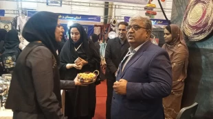 بازدید وزیر علوم به همراه رئیس دانشگاه ملی مهارت و مسئولین کشوری از غرفه دانشگاه ملی مهارت واحد استانی سیستان و بلوچستان  7