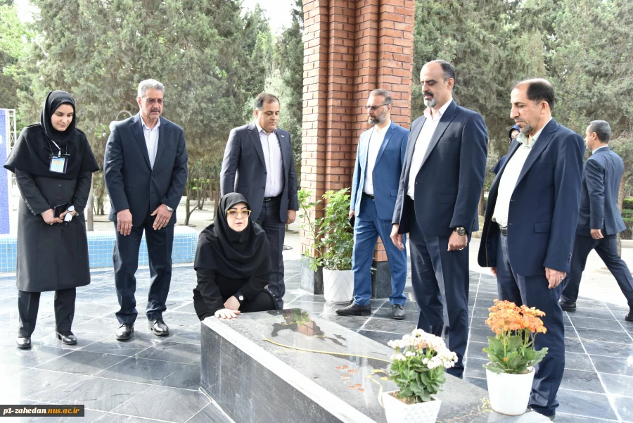 دکتر مهاجرانی، سخنگوی دولت در اجلاس رؤسای دانشکده‌ها و آموزشکده‌‌های دانشگاه ملی مهارت:
در ایجاد مهارت‌ها و توسعه محتوای آموزشی در دانشگاه ملی مهارت، متناسب با رویکردها و ابزارهای نوین، توجه به اقلیم متنوع استان‌ها الزامی است 4