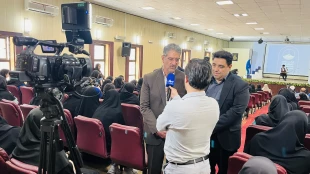رئیس دانشگاه ملی مهارت در آیین اختتامیه جشنواره دانشگاهی رویش:
پیشرو بودن در آموزش‌های مهارتی، نیاز امروز و سرمایه فرداست 4