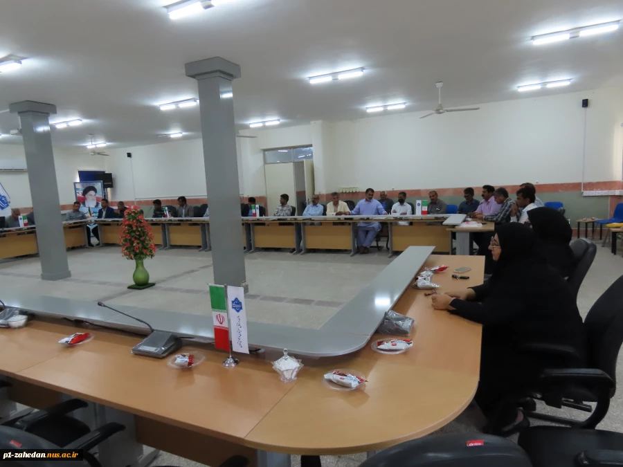 جلسه انسان شناسی در اندیشه امام خمینی(ره) با حضور دکتر لکزایی 3