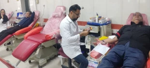 حضور ریاست دانشگاه ملی مهارت واحد استانی سیستان وبلوچستان بهمراه جمعی از  مسئولین وکارکنان دانشگاه در پویش نذر خون 2