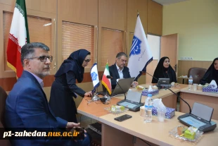 به مناسبت روز کارمند صورت گرفت؛
دیدار رئیس دانشگاه ملی مهارت با جمعی از کارکنان آموزشکده الزهرا(س) مشهد 3